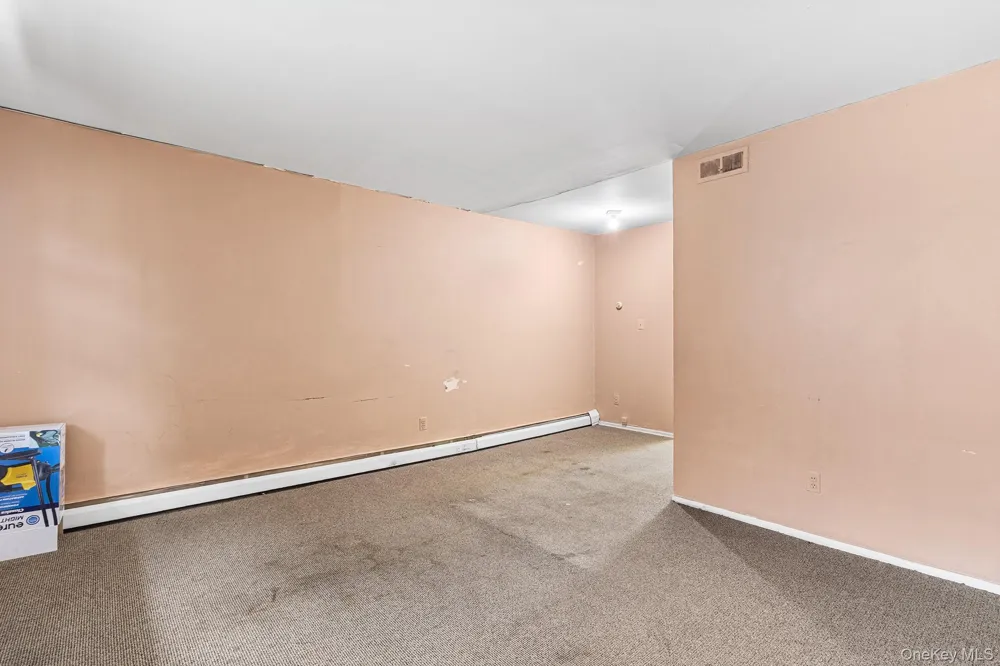 490 Main Street #A7 Farmingdale, NY 11735