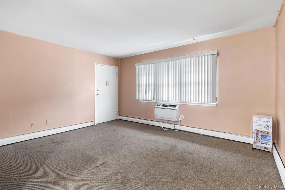 490 Main Street #A7 Farmingdale, NY 11735