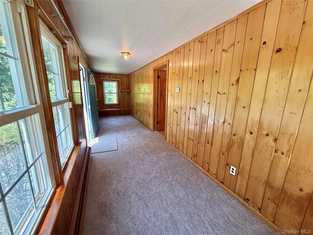 191 Putt Corners Road New Paltz, NY 12561