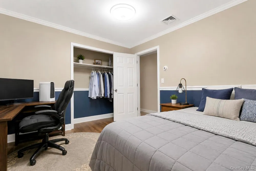 5 Reinhardt Court Blue Point, NY 11715