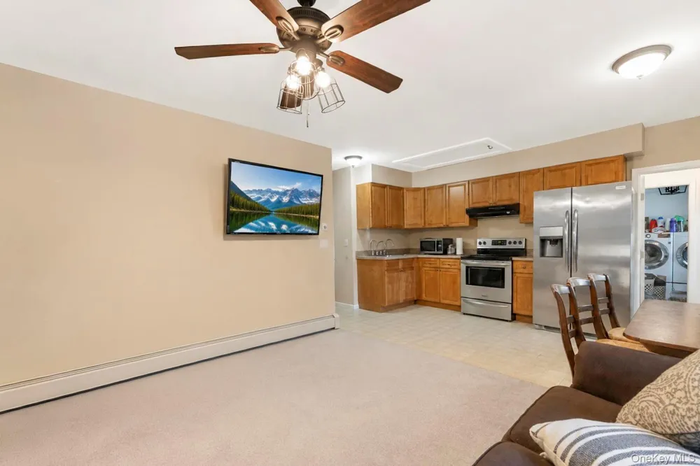5 Reinhardt Court Blue Point, NY 11715