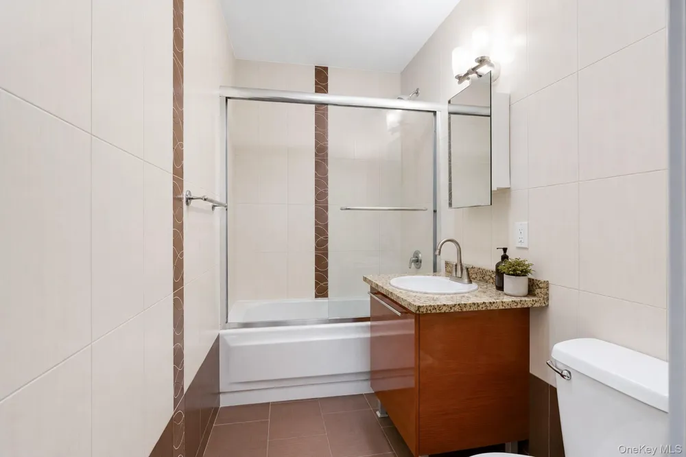2388 Ocean Avenue #11 Brooklyn, NY 11229