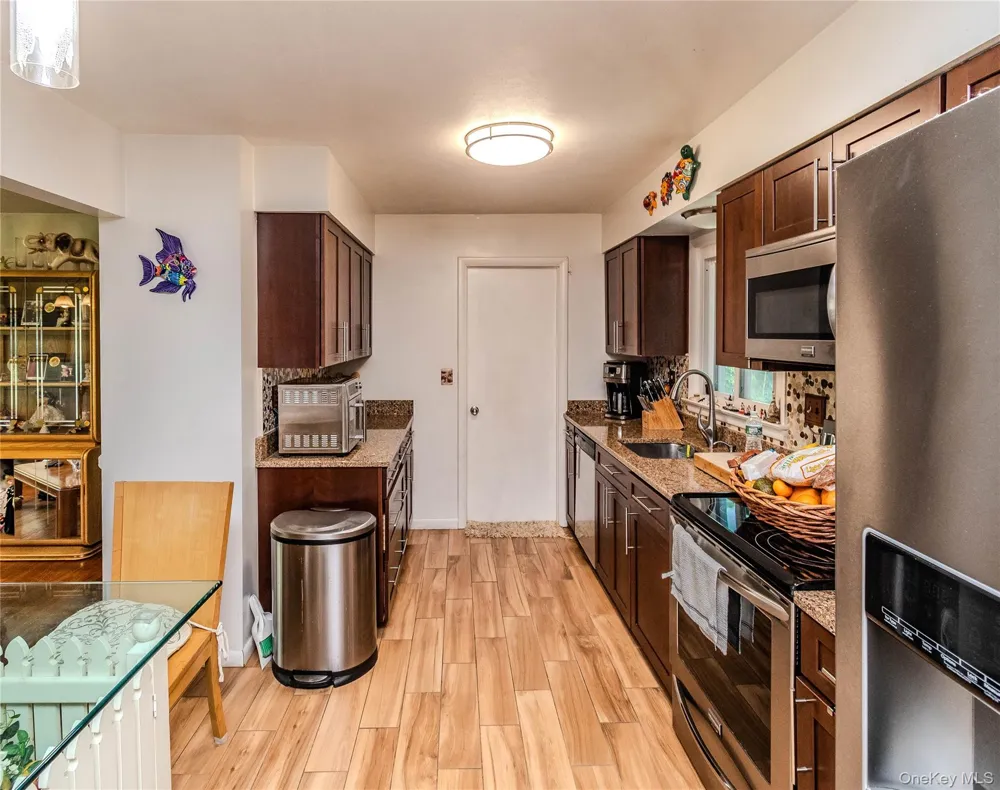 10 Old Mill Drive Poughkeepsie, NY 12603