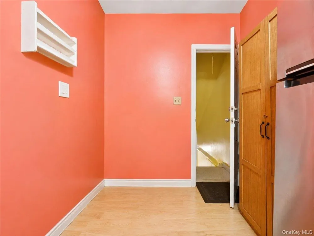 937 Duncan Street Bronx, NY 10469