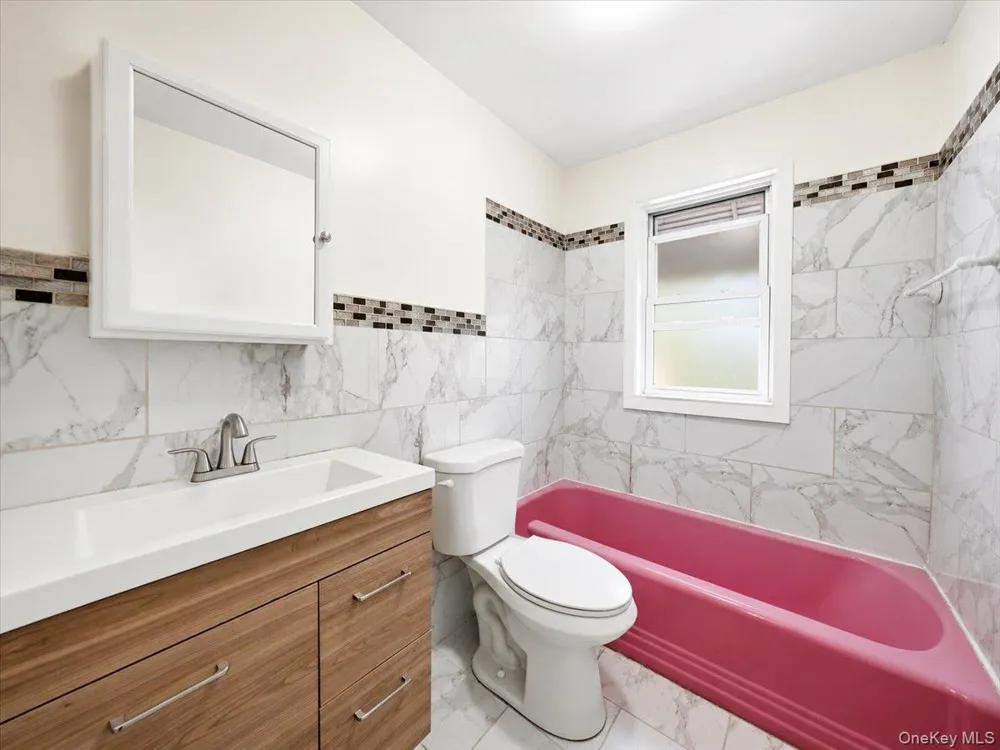 937 Duncan Street Bronx, NY 10469