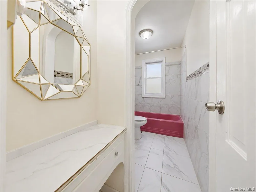 937 Duncan Street Bronx, NY 10469