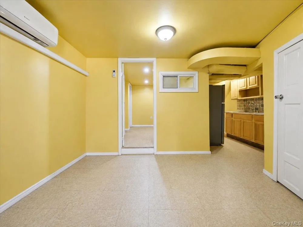 937 Duncan Street Bronx, NY 10469