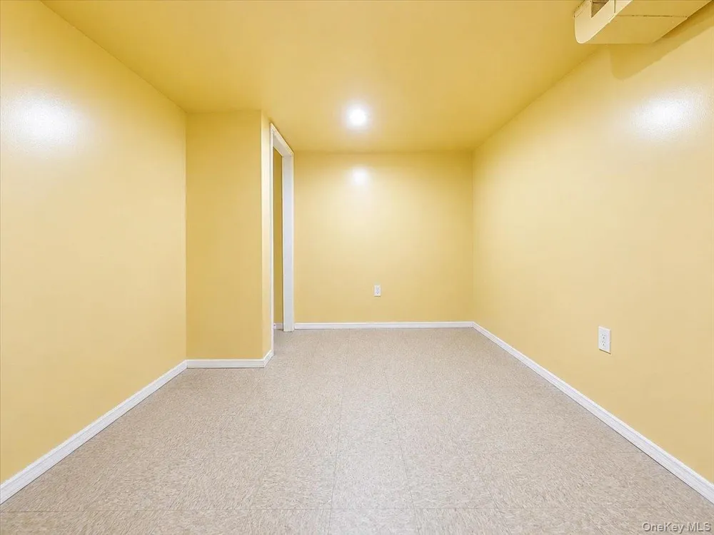 937 Duncan Street Bronx, NY 10469