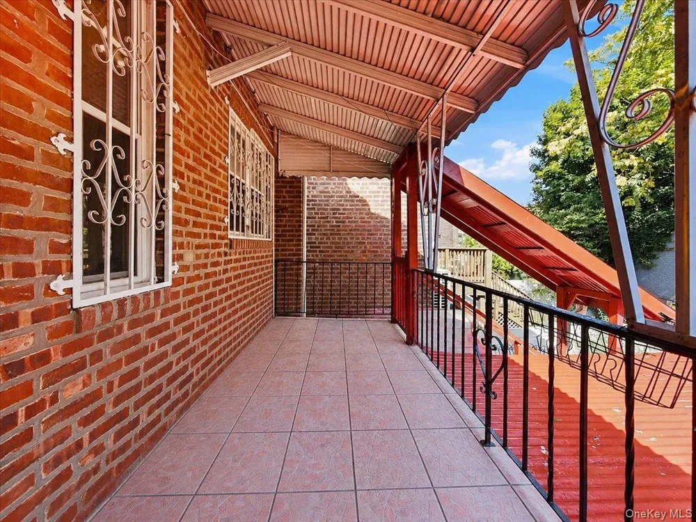937 Duncan Street Bronx, NY 10469