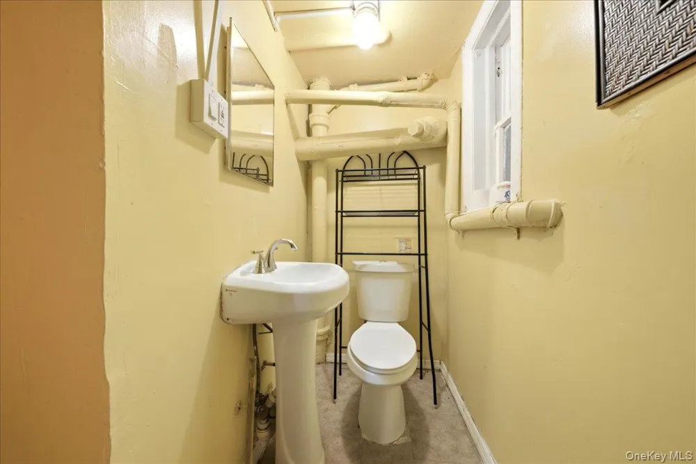 937 Duncan Street Bronx, NY 10469