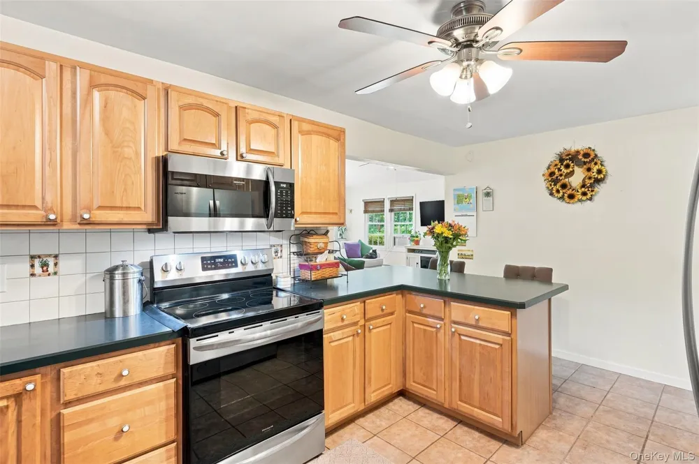 139 Pine Island Turnpike Warwick, NY 10990