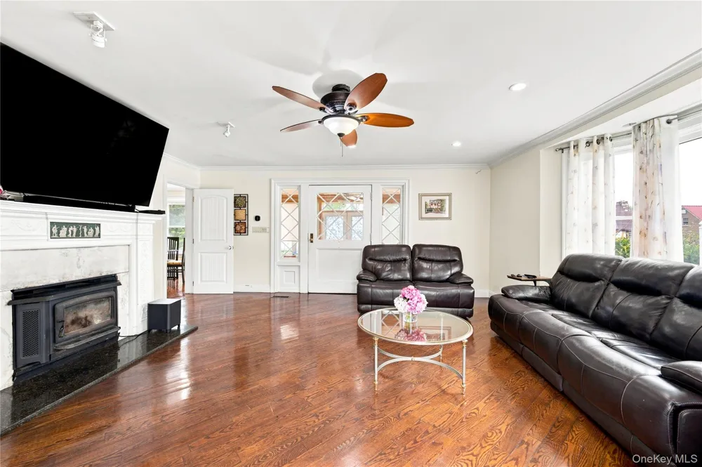 3340 157th Street Flushing, NY 11354