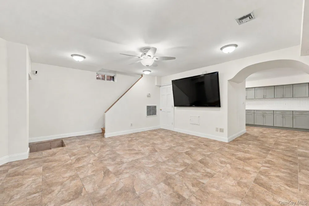 3340 157th Street Flushing, NY 11354