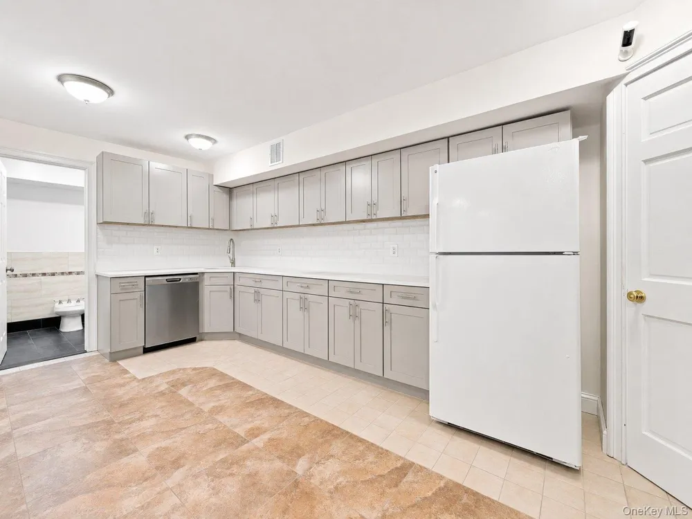 3340 157th Street Flushing, NY 11354