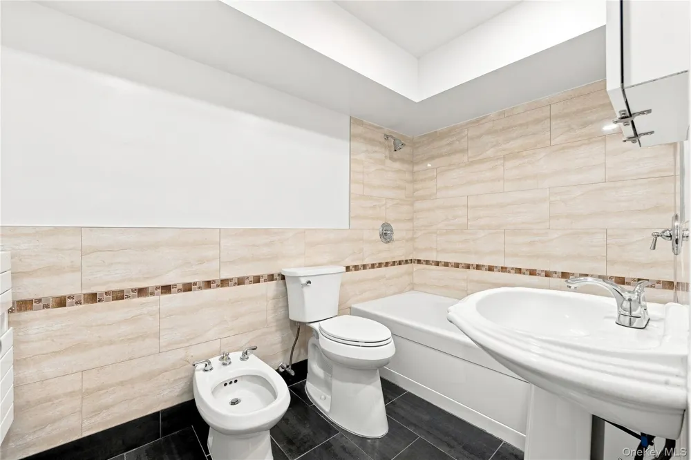3340 157th Street Flushing, NY 11354