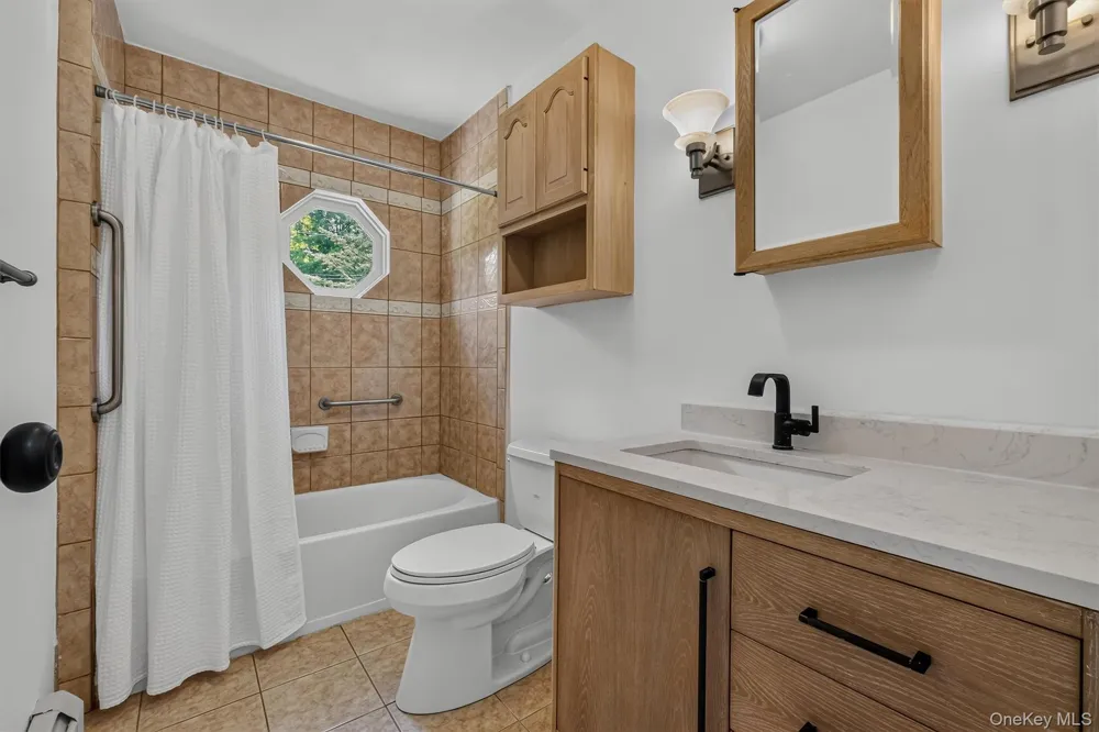 76 Meadow Sweet Road Cortlandt Manor, NY 10567