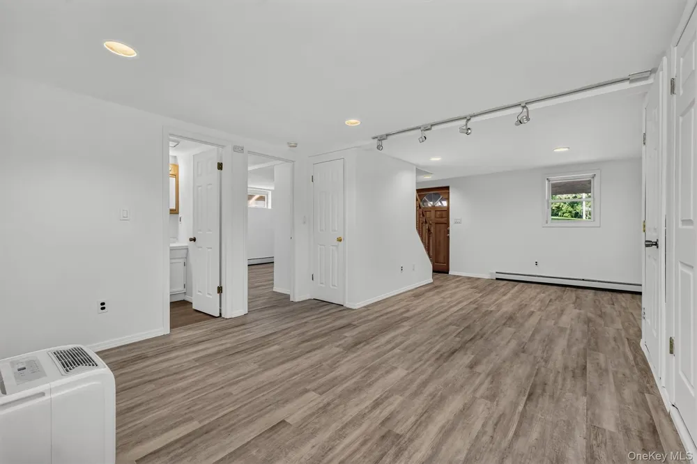 76 Meadow Sweet Road Cortlandt Manor, NY 10567