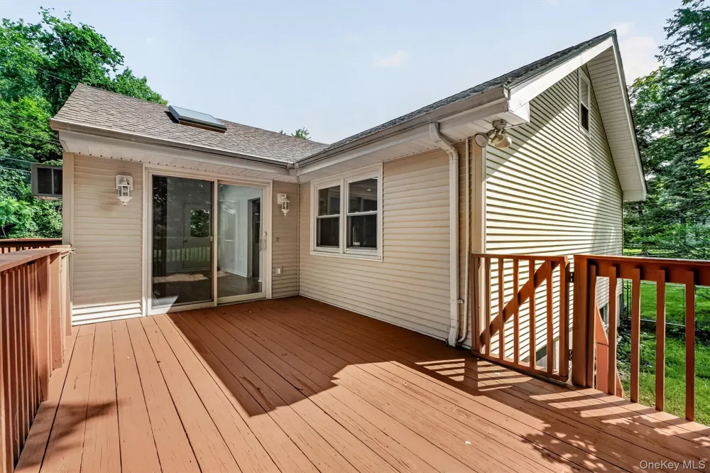 76 Meadow Sweet Road Cortlandt Manor, NY 10567