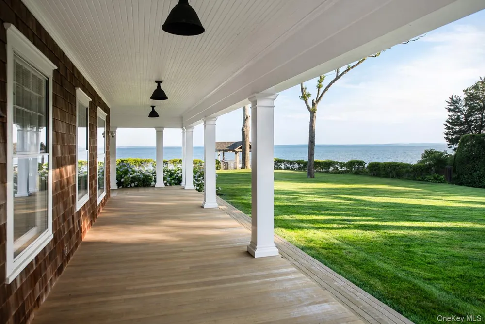 1140 Park Avenue Mattituck, NY 11952