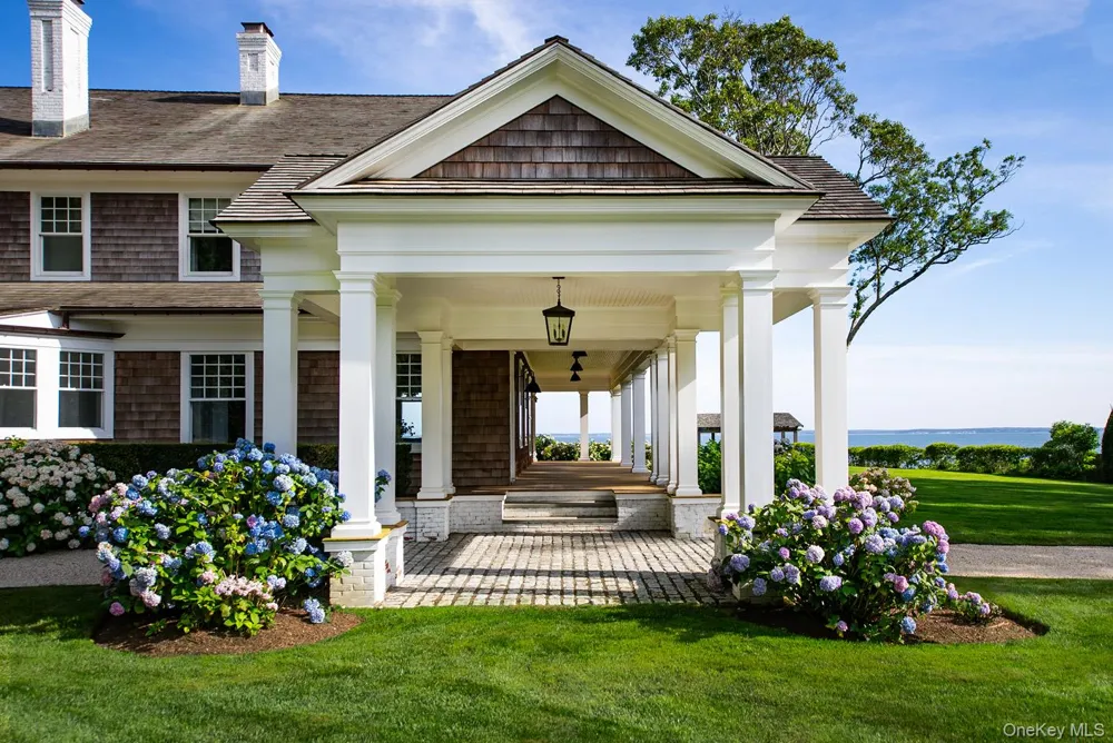 1140 Park Avenue Mattituck, NY 11952
