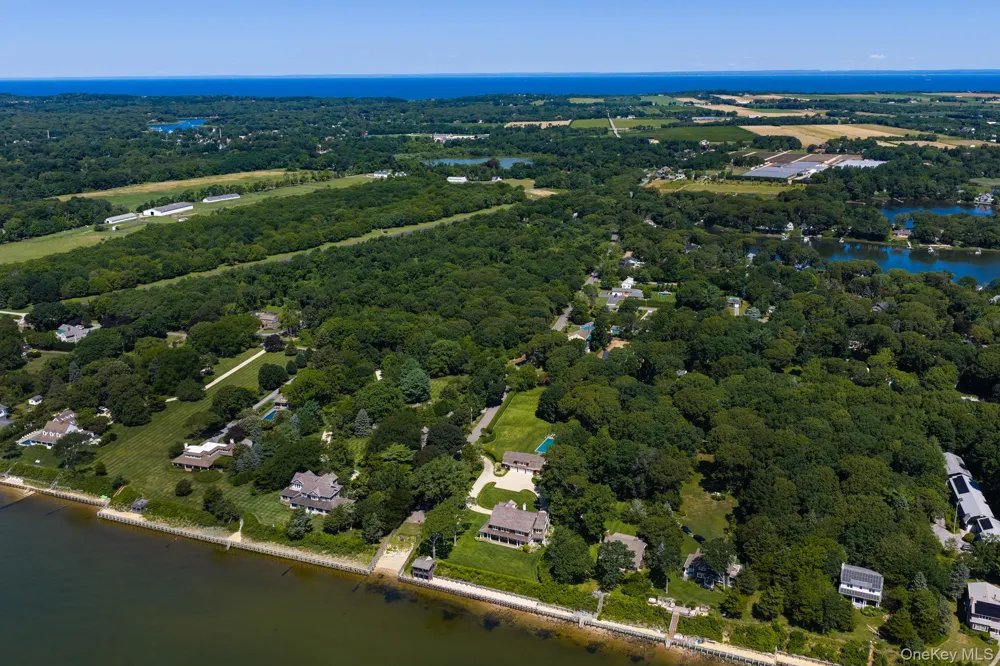 1140 Park Avenue Mattituck, NY 11952