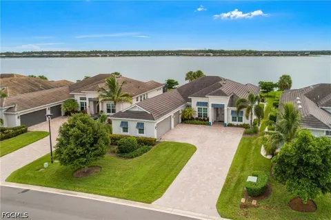 Blue Bay Circle