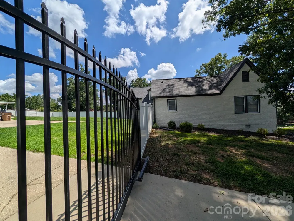 276 4th Street Albemarle, NC 28001