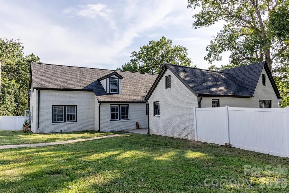 276 4th Street Albemarle, NC 28001