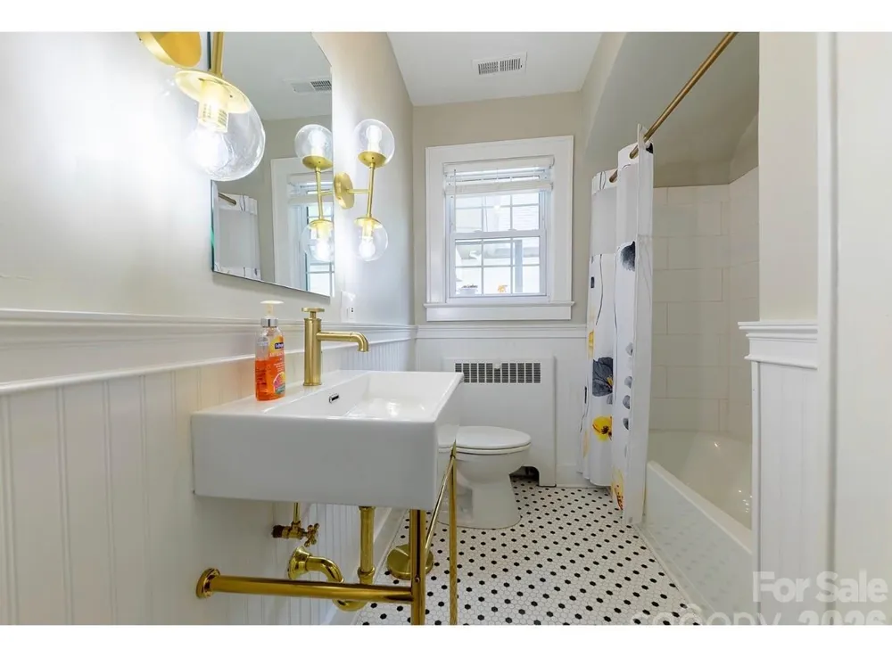 276 4th Street Albemarle, NC 28001