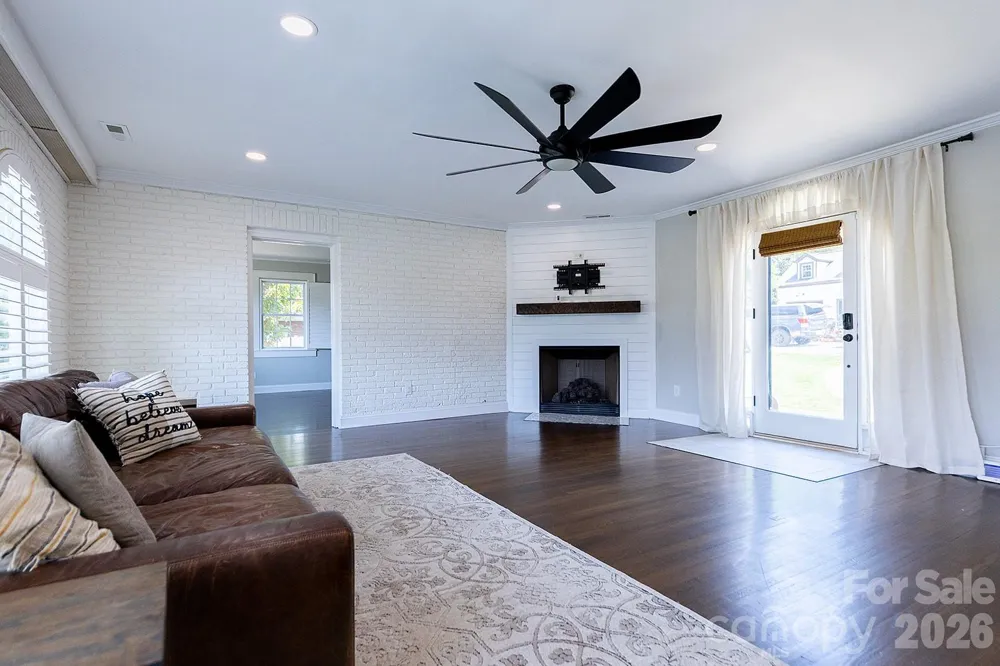 276 4th Street Albemarle, NC 28001