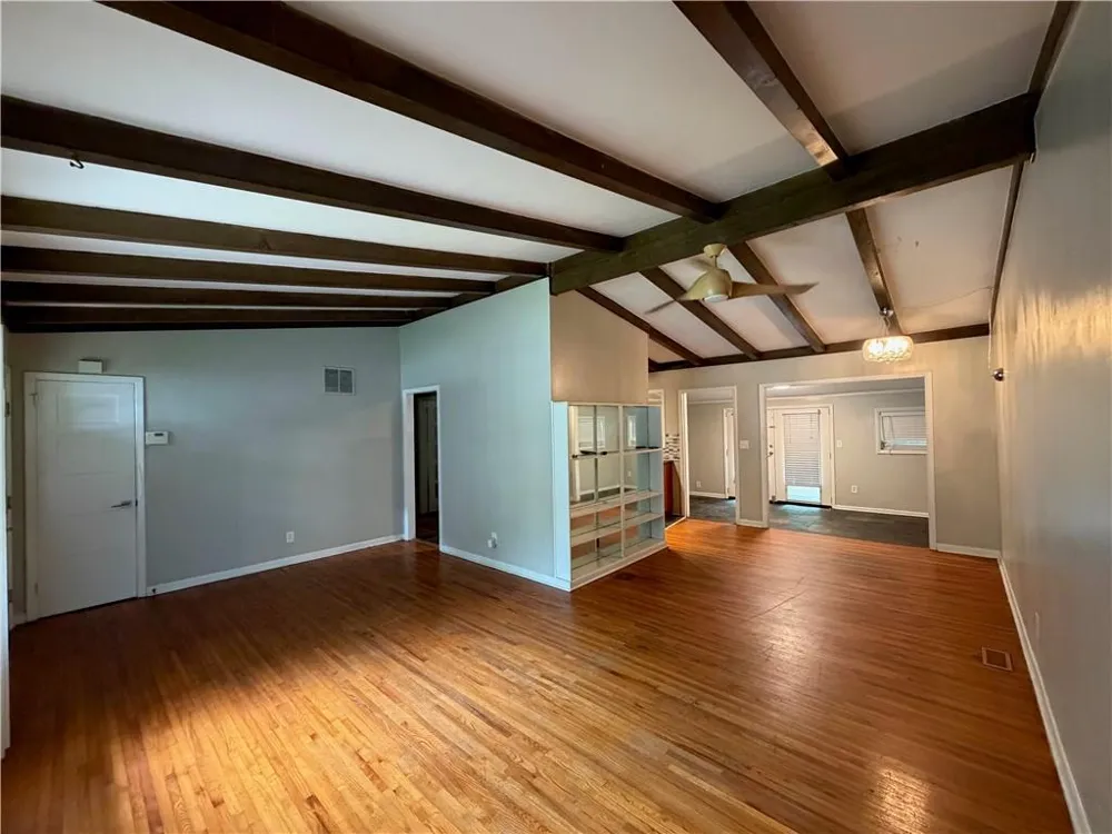1847 Dorsey Avenue East Point, GA 30344