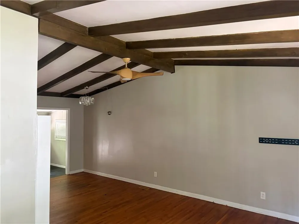 1847 Dorsey Avenue East Point, GA 30344