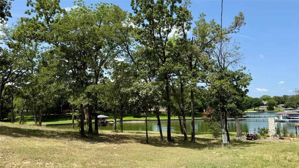 Cambridge Drive Streetman, TX 75859