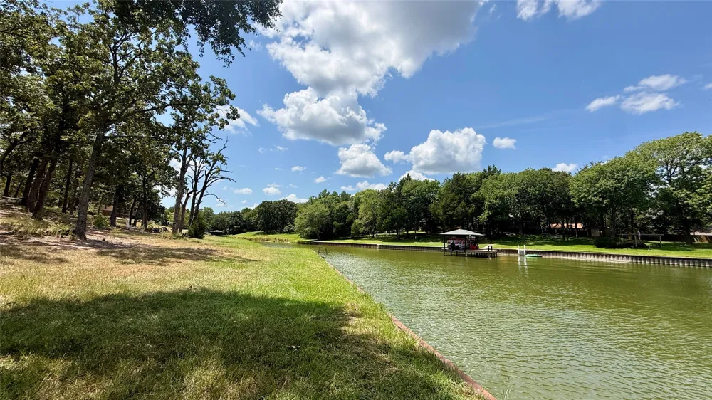 Cambridge Drive Streetman, TX 75859