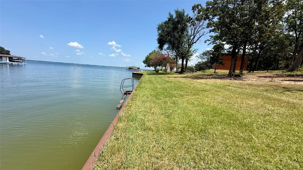Cambridge Drive Streetman, TX 75859