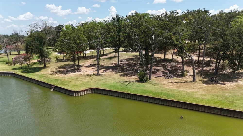 Cambridge Drive Streetman, TX 75859
