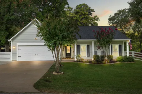 5178 Lazy Lane