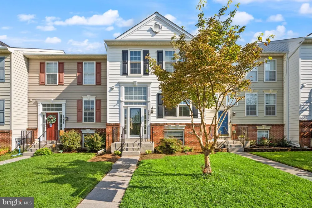 35924 CLOVER TERRACE Round Hill, VA 20141