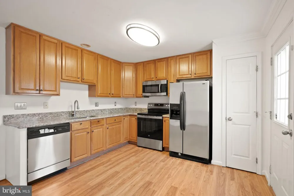35924 CLOVER TERRACE Round Hill, VA 20141