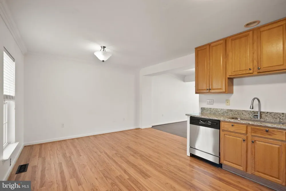 35924 CLOVER TERRACE Round Hill, VA 20141