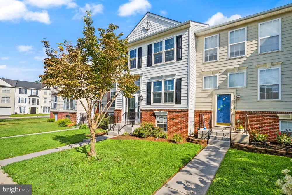 35924 CLOVER TERRACE Round Hill, VA 20141
