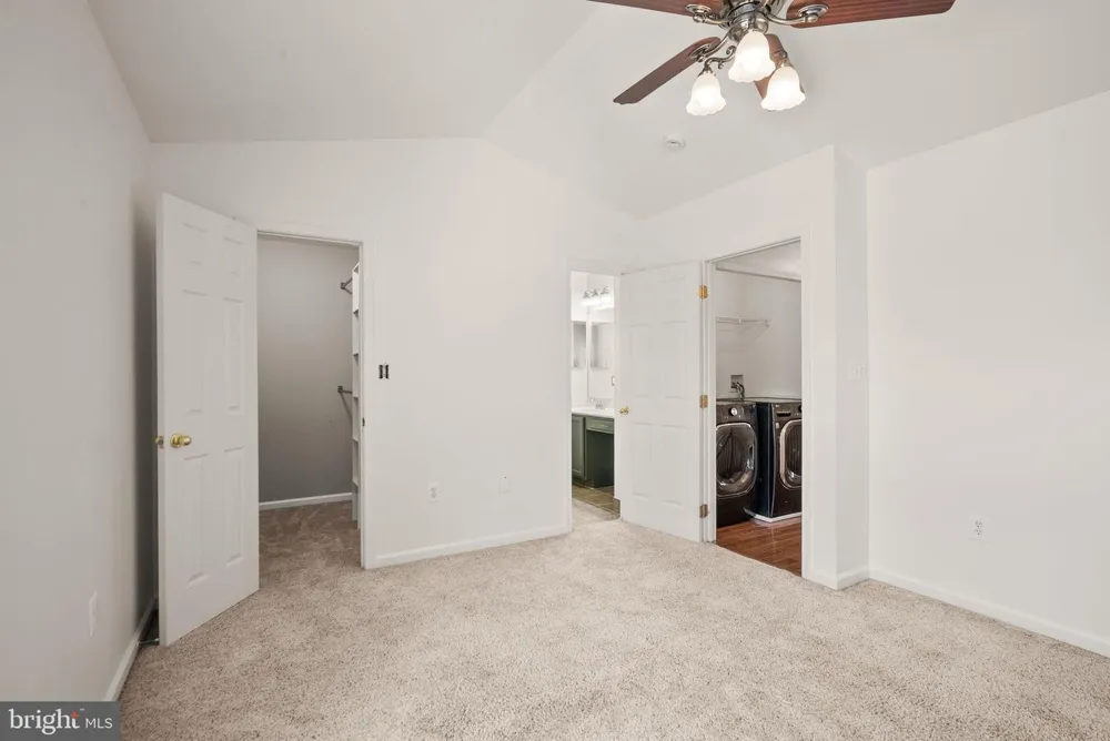 35924 CLOVER TERRACE Round Hill, VA 20141