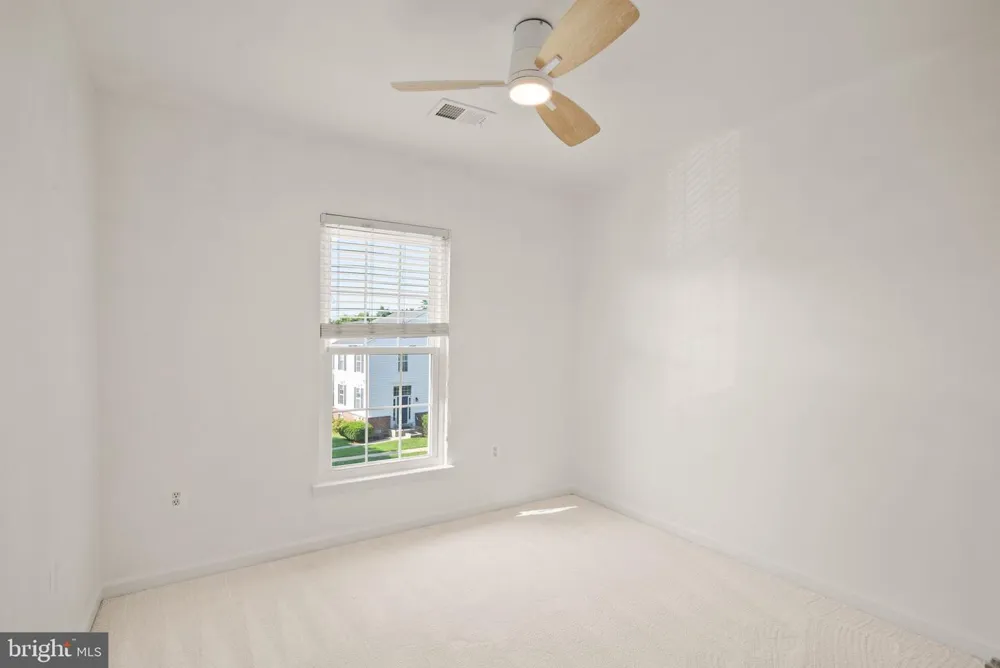 35924 CLOVER TERRACE Round Hill, VA 20141