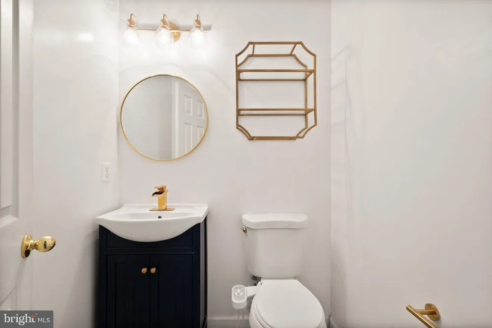 35924 CLOVER TERRACE Round Hill, VA 20141