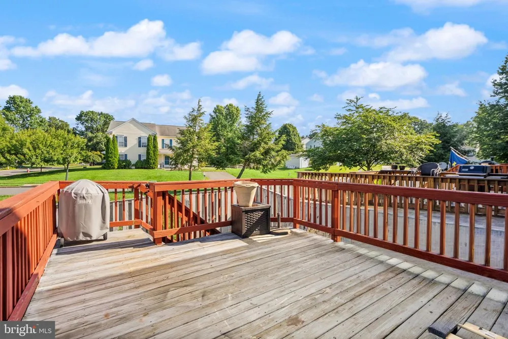 35924 CLOVER TERRACE Round Hill, VA 20141