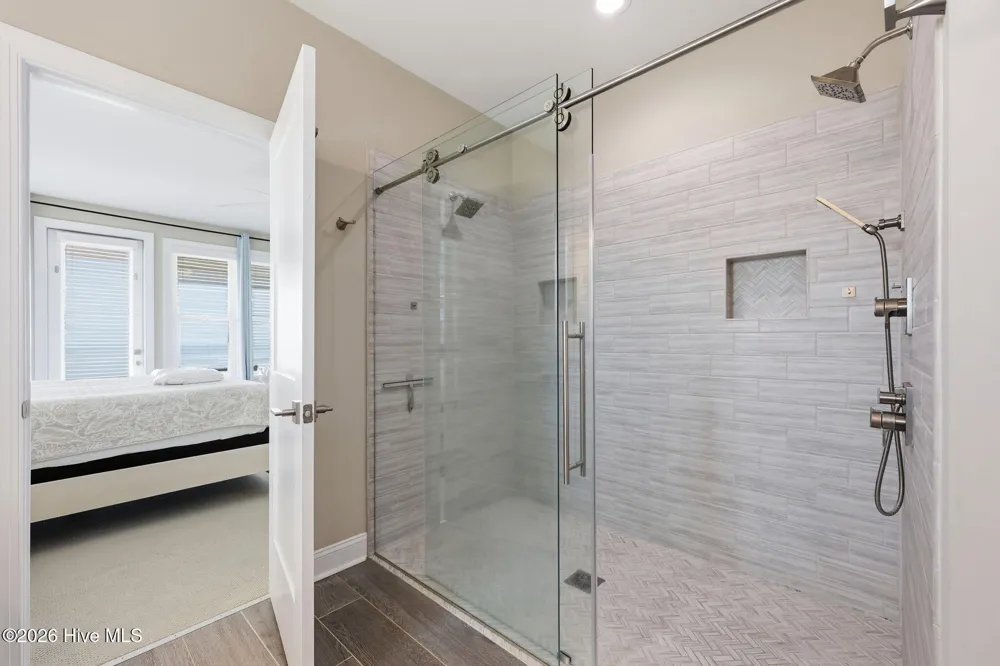 6203 Ocean Drive Emerald Isle, NC 28594