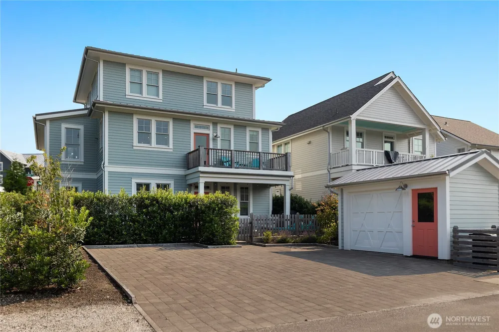 286 Compass Street Pacific Beach, WA 98571