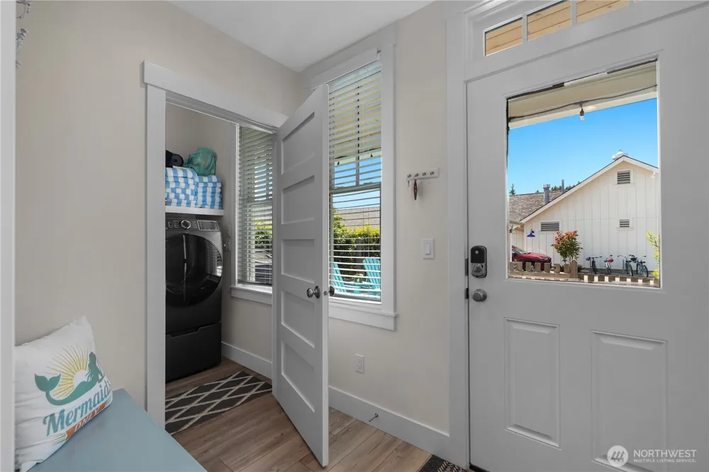 286 Compass Street Pacific Beach, WA 98571