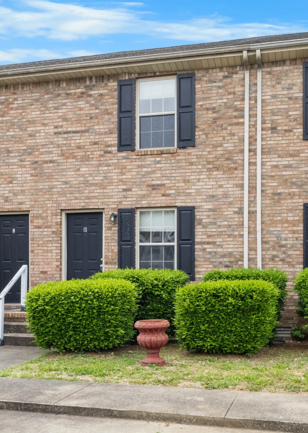 2450 Caroline Dr Clarksville, TN 37042