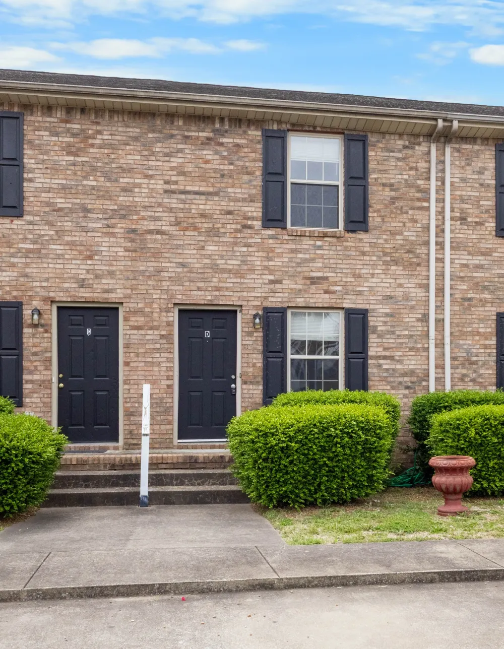 2450 Caroline Dr Clarksville, TN 37042
